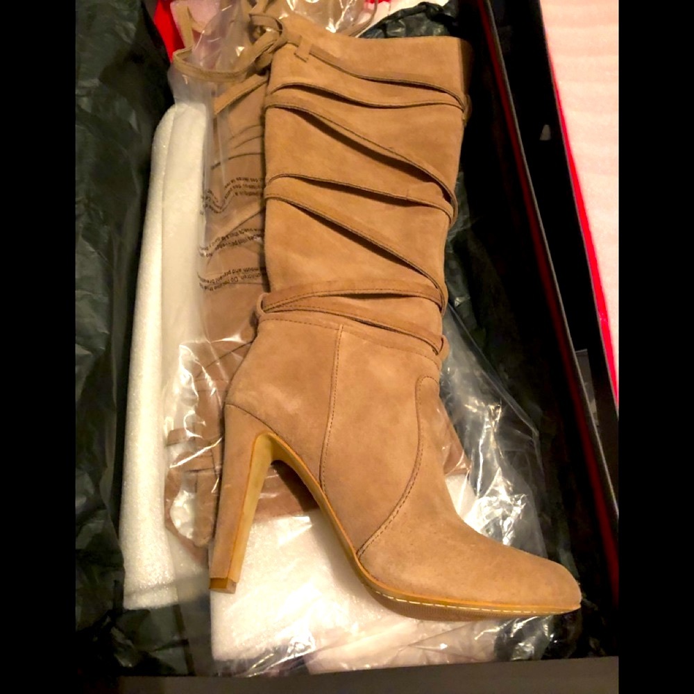 Vince Camuto boots 🤎